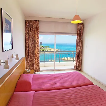 Pola Costa Beach Apts - Adults Only Otel