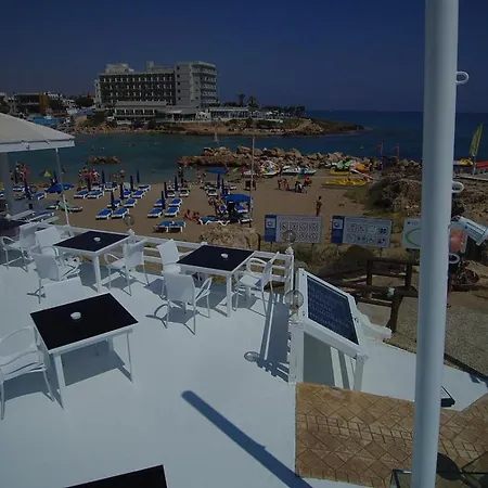 ホテル Pola Costa Beach Apts - Adults Only